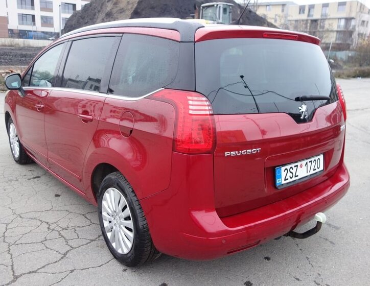 Peugeot 5008 11