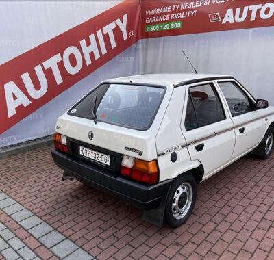 Škoda Favorit 5
