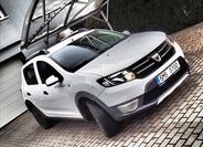 Dacia Sandero Hatchback 898,0 66 kw