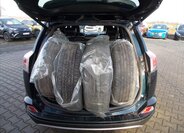 Toyota RAV4 SUV 2,5 l 114 kw