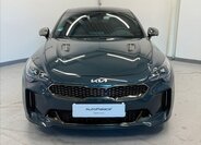 KIA Stinger Liftback 3,3 l 269 kw