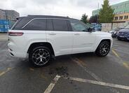 Jeep Grand Cherokee 8