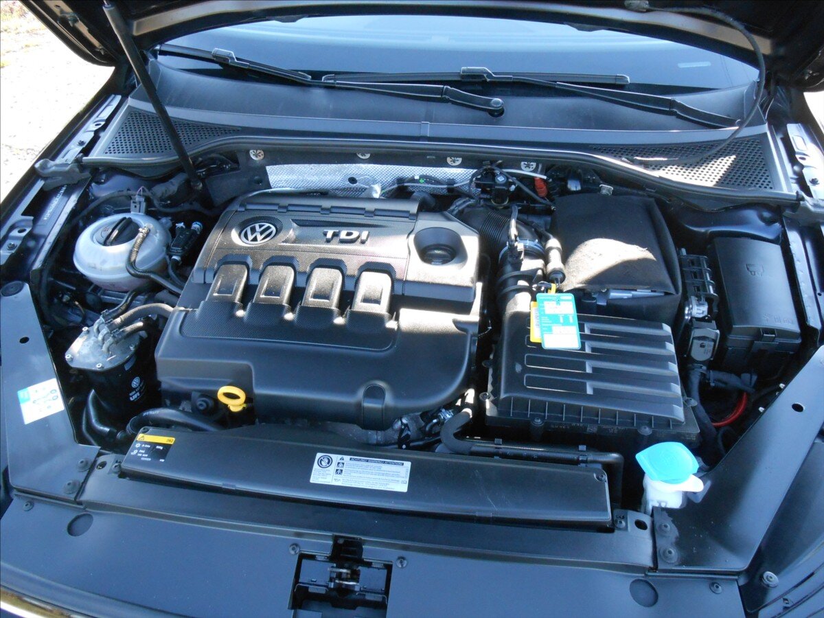 Volkswagen Passat Kombi 2,0 l 110 kw