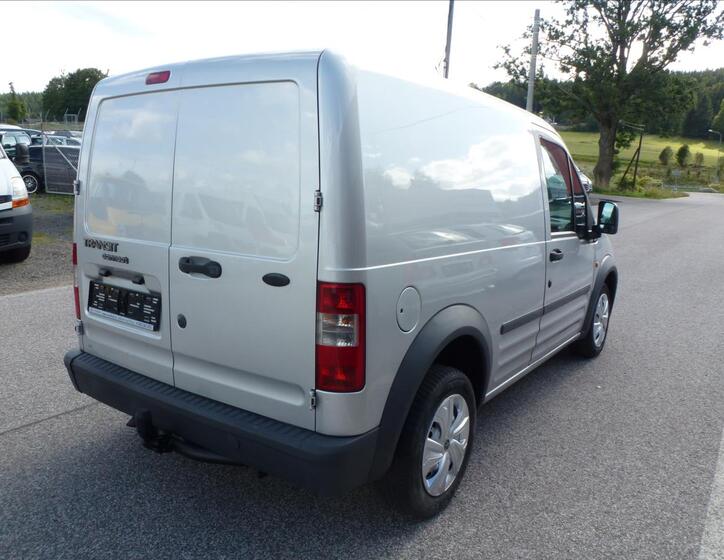 Ford Transit Connect 9