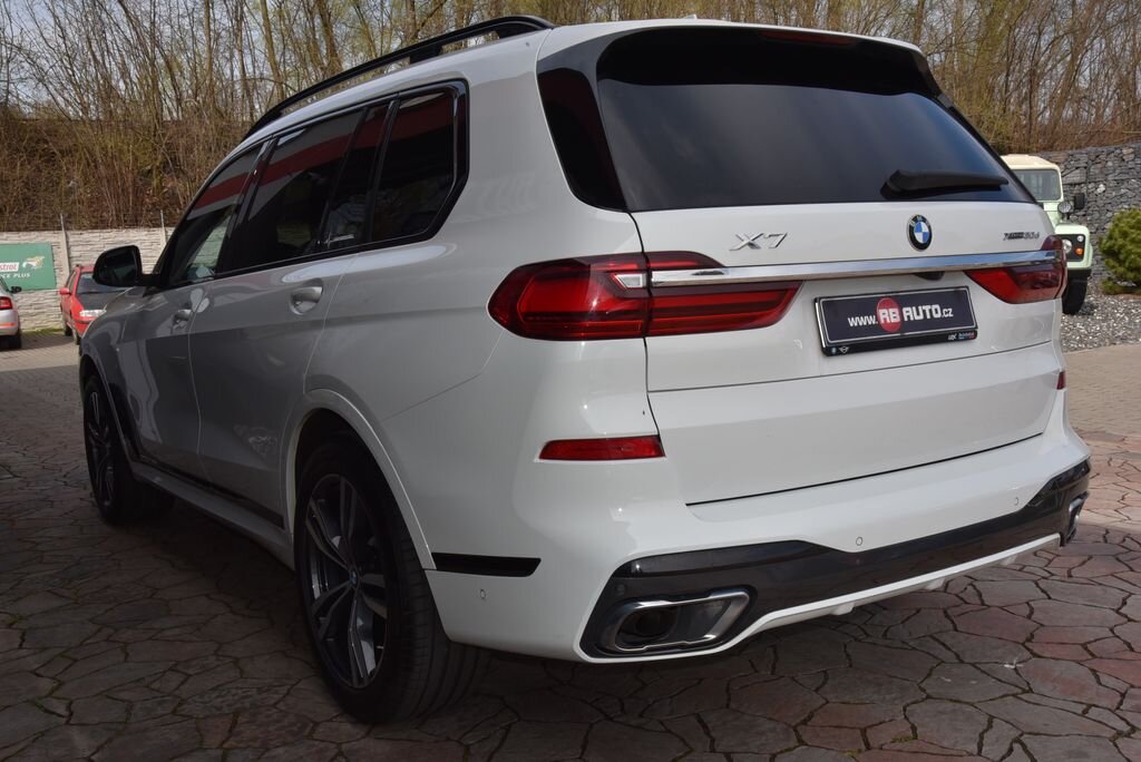 BMW X7 SUV / Terénní 3,0 l 195 kw