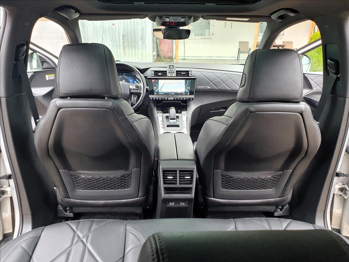 DS Automobiles DS7 Crossback