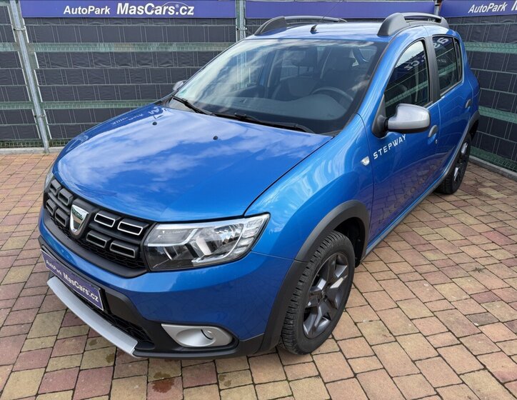Dacia Sandero Hatchback 898,0 66 kw