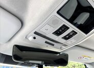 Land Rover Defender SUV / Terénní 4,4 l 467 kw