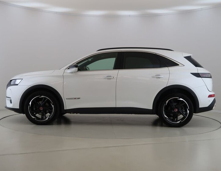 DS Automobiles DS7 Crossback SUV / Terénní 1,6 l 133 kw