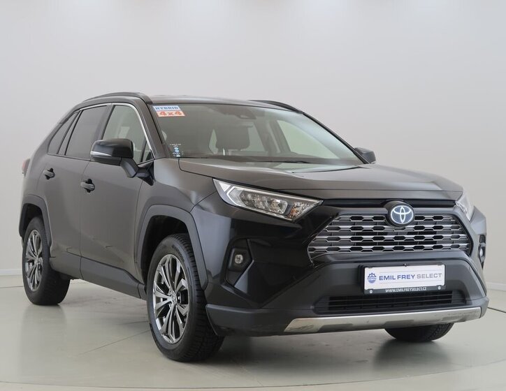 Toyota RAV4 SUV 2,5 l 131 kw