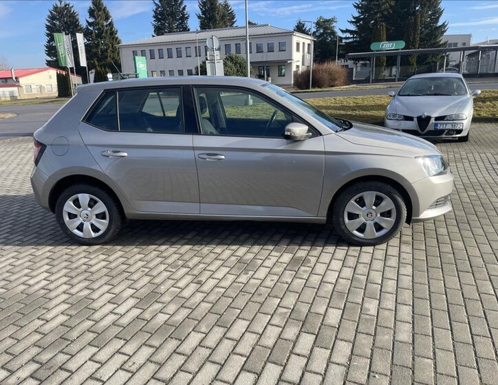Škoda Fabia Hatchback 999,0 55 kw
