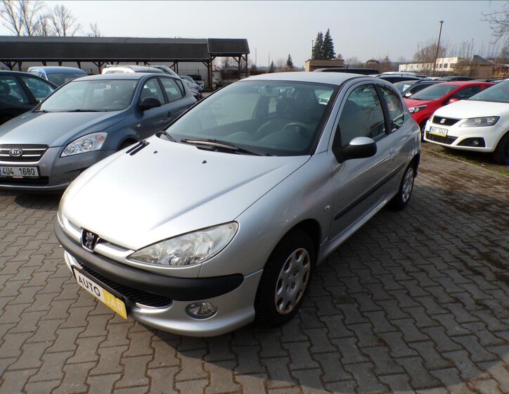 Peugeot 206 Hatchback 1,4 l 55 kw