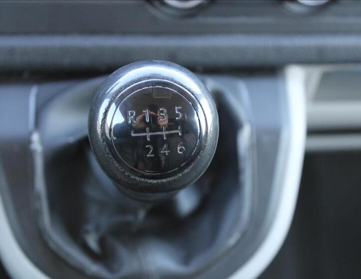 Volkswagen Transporter 21