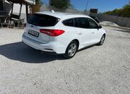 Ford Focus 14