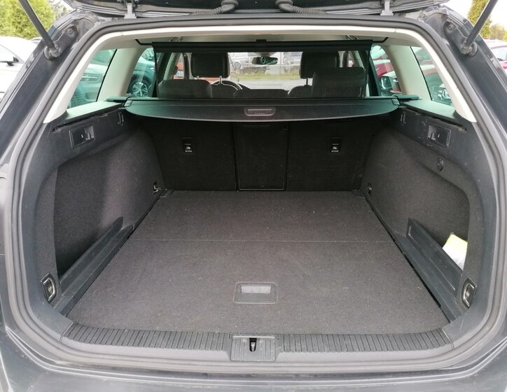 Volkswagen Passat 18