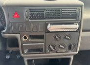 Volkswagen Transporter Kombi 2,5 l 65 kw