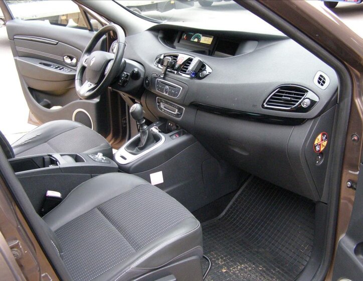 Renault Scénic MPV 1,4 l 96 kw