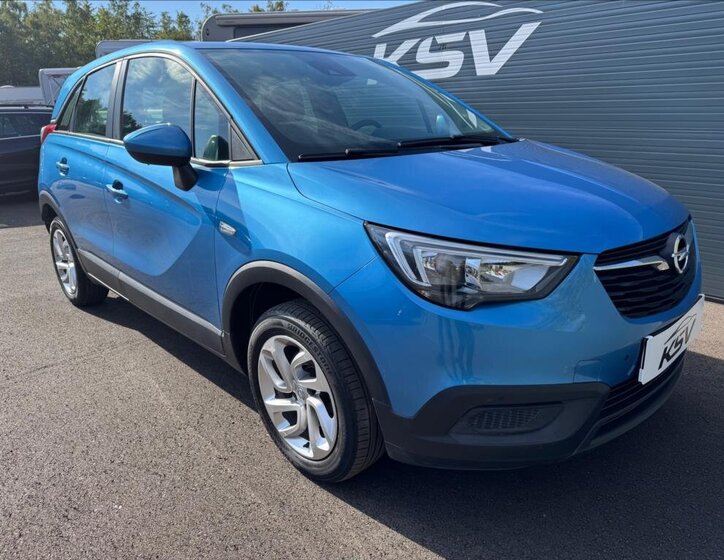 Opel Crossland SUV / Terénní 1,2 l 81 kw