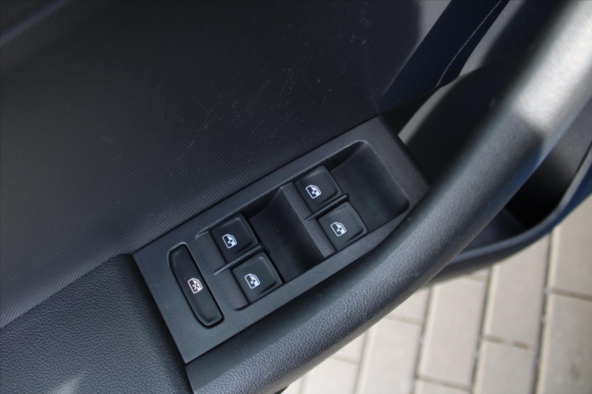 Škoda Rapid Liftback 999,0 81 kw