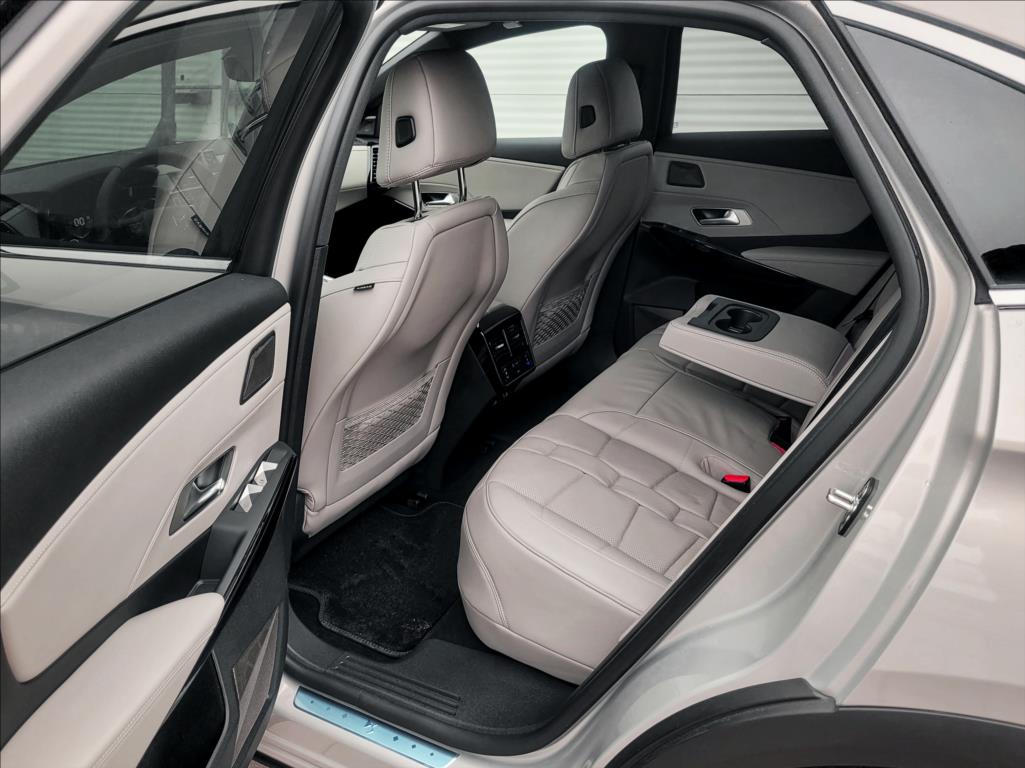 DS Automobiles DS7 Crossback