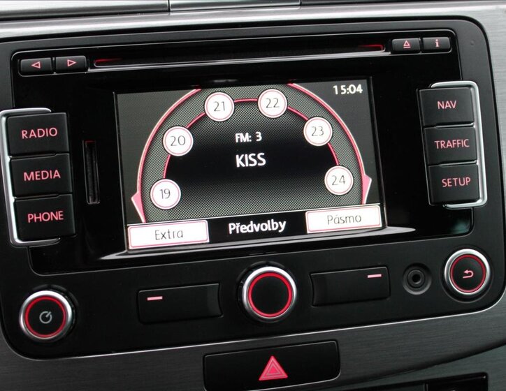 Volkswagen Passat Kombi 1,6 l 77 kw