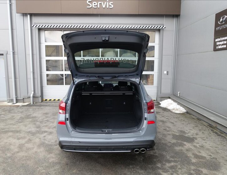 Hyundai i30 Kombi 1,6 l 110 kw