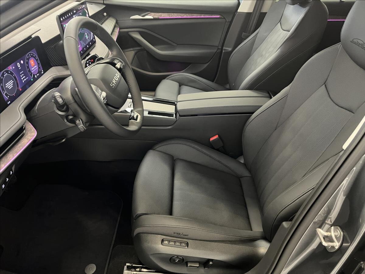 Škoda Superb Kombi 2,0 l 195 kw