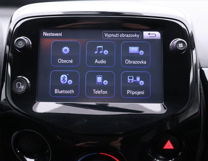 Toyota Aygo Hatchback 998,0 53 kw