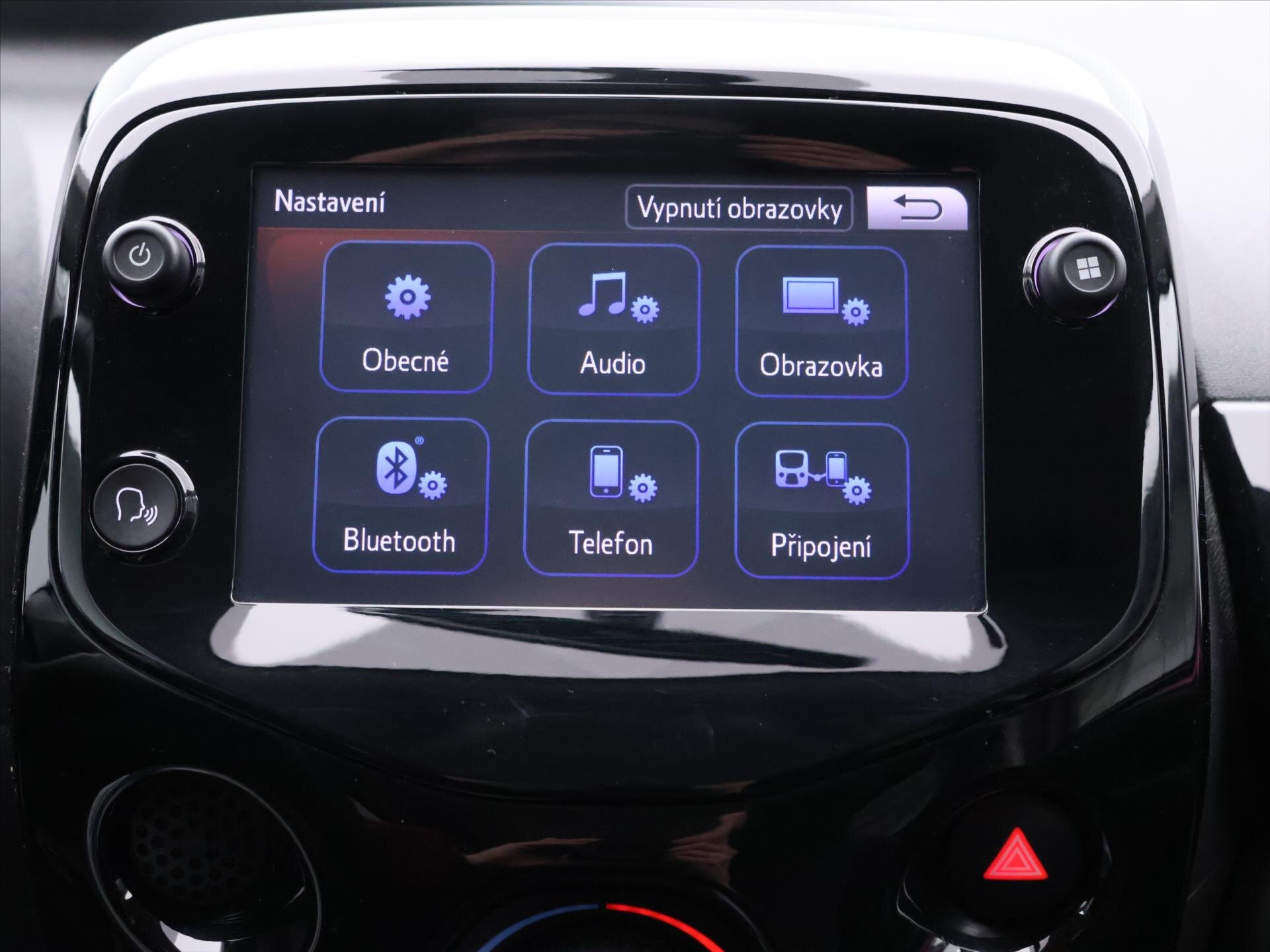 Toyota Aygo Hatchback 998,0 53 kw