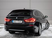BMW Řada 5 Kombi 3,0 l 195 kw