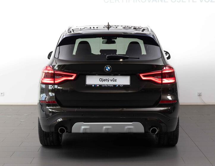 BMW X3 4