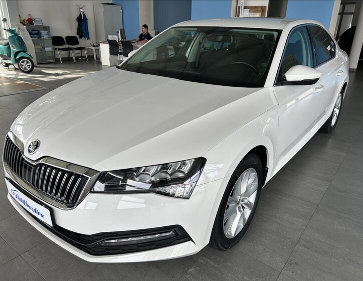 Škoda Superb Sedan 2,0 l 110 kw