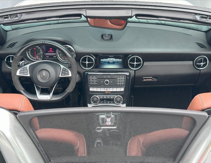 Mercedes-Benz SLC Kabriolet 3,0 l 270 kw