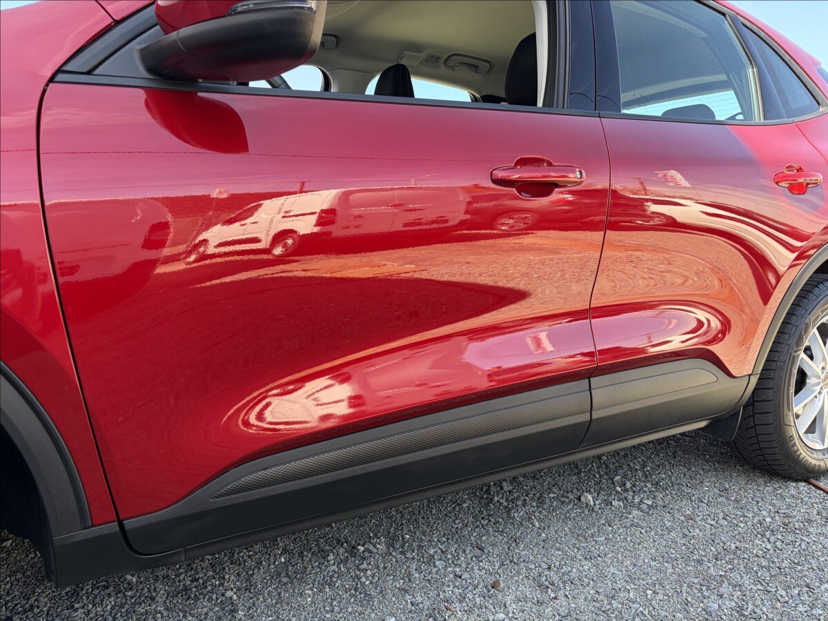 Ford Kuga Kombi 2,0 l 140 kw