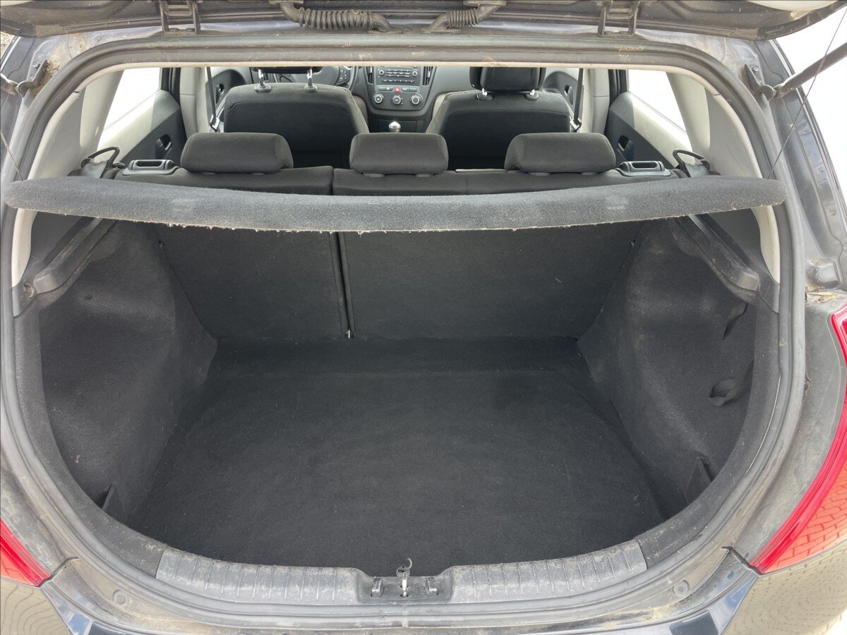 KIA Ceed Hatchback 1,4 l 80 kw