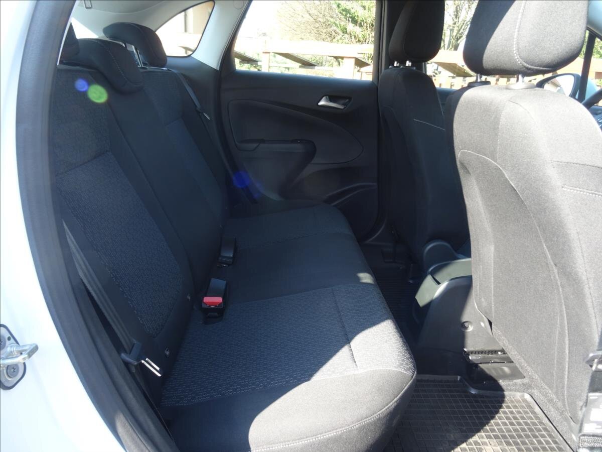 Opel Crossland X MPV 1,2 l 61 kw