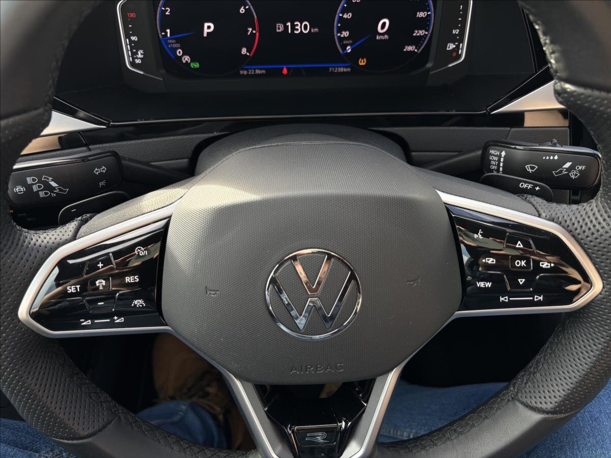 Volkswagen Arteon Liftback 2,0 l 206 kw