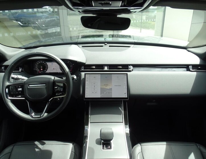 Land Rover Range Rover Velar SUV / Terénní 2,0 l 150 kw