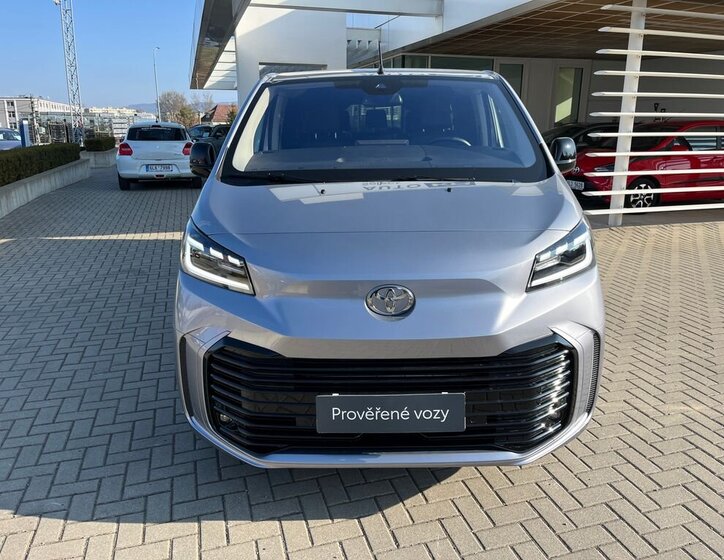 Toyota ProAce Verso VAN / Minibus 2,0 l 130 kw