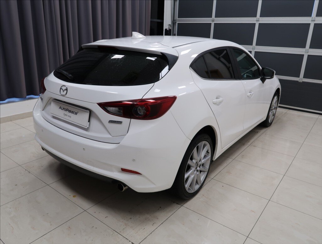 Mazda 3 Hatchback 2,0 l 121 kw
