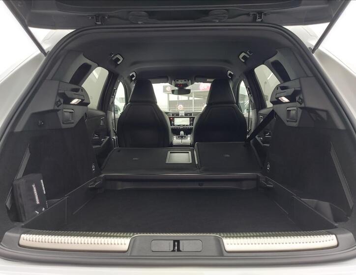 DS Automobiles DS7 Crossback 14