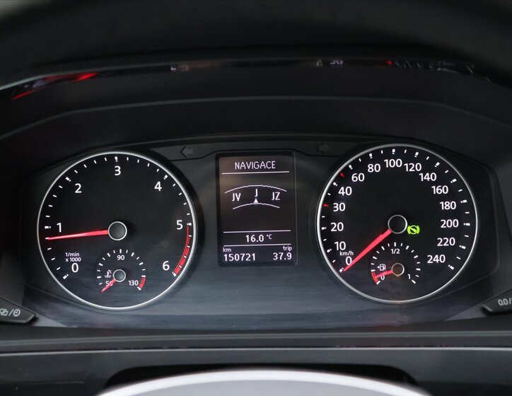 Volkswagen Multivan 19