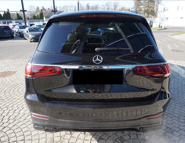 Mercedes-Benz GLS SUV / Terénní 4,0 l 450 kw