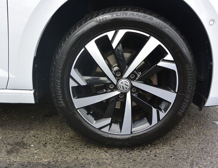 Volkswagen Polo Hatchback 999,0 70 kw
