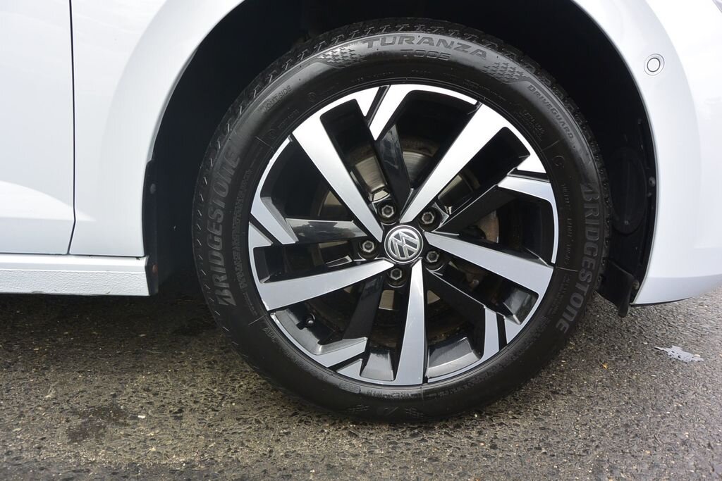 Volkswagen Polo Hatchback 999,0 70 kw