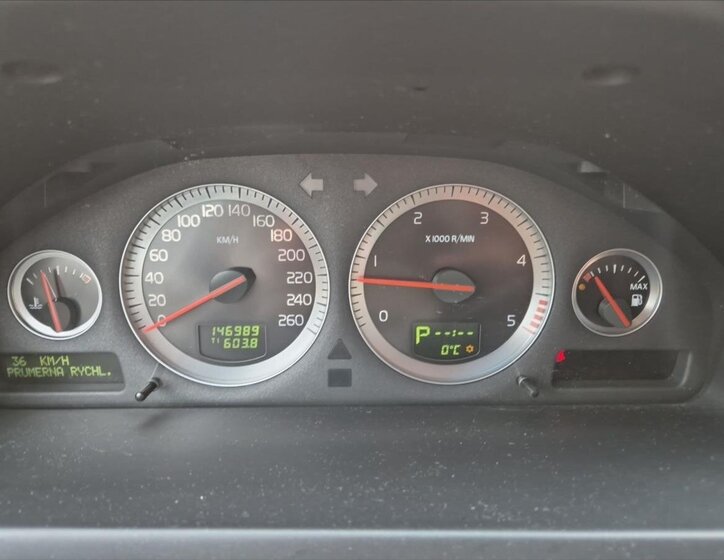 Volvo XC90 SUV 2,4 l 136 kw