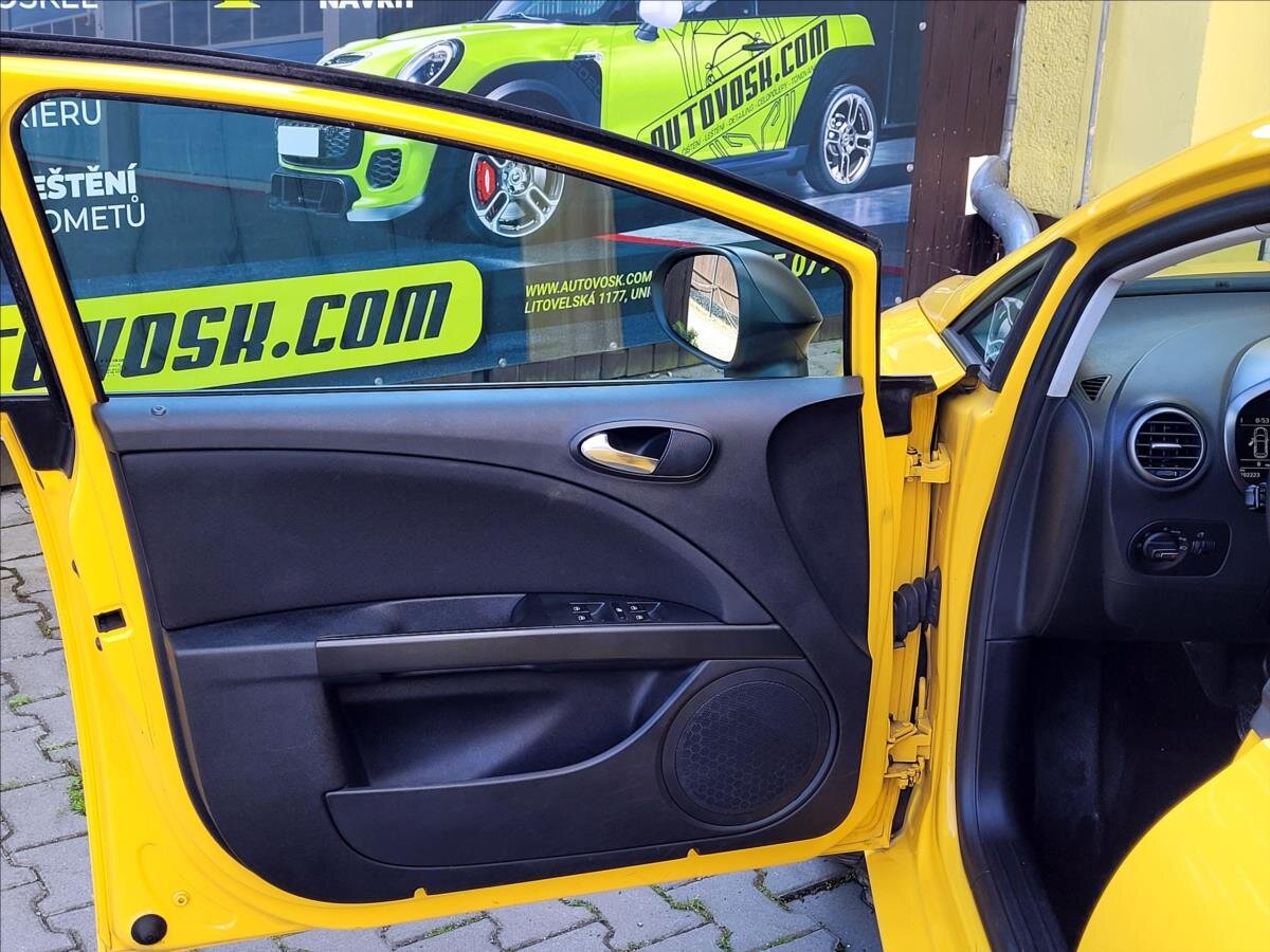 Seat Leon Hatchback 2,0 l 185 kw