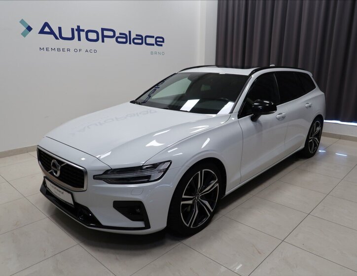 Volvo V60 Kombi 2,0 l 140 kw