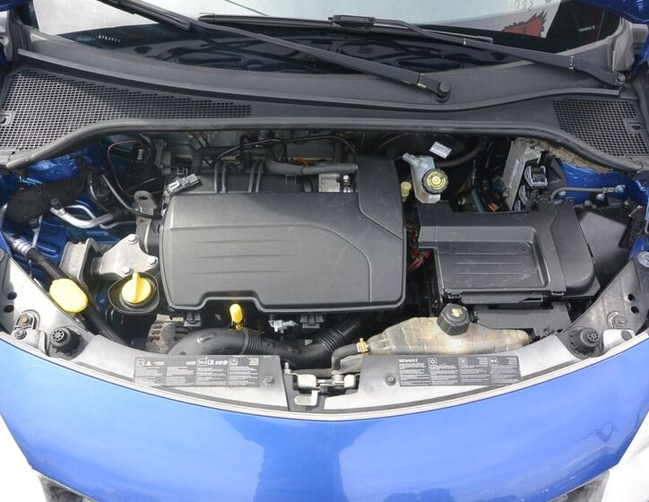 Renault Clio Hatchback 1,1 l 55 kw