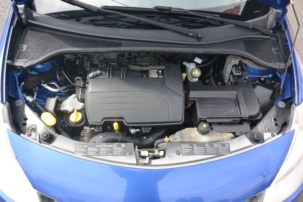 Renault Clio Hatchback 1,1 l 55 kw